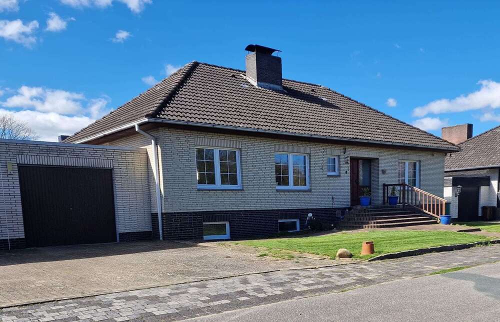 Thumbnail-Haus zum Kaufen in Grünendeich 435.000,00 € 125 m²