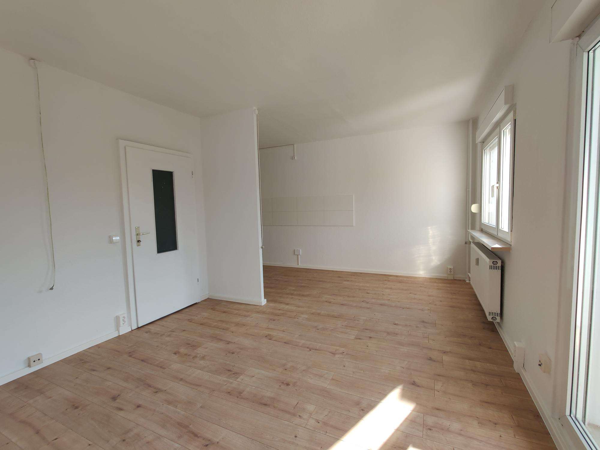 Thumbnail-Wohnung zum Mieten in Halle 420,00 € 50 m²