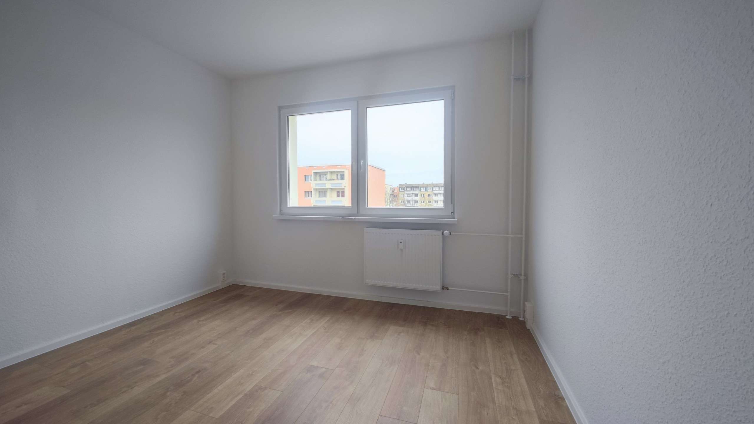 Thumbnail-Wohnung zum Mieten in Halle 360,00 € 43 m²