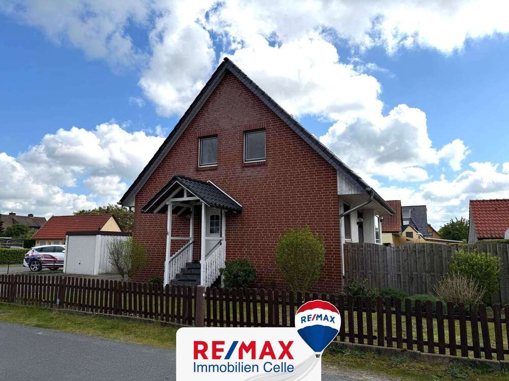 Thumbnail-Haus zum Kaufen in Eicklingen 193.000,00 € 94 m²