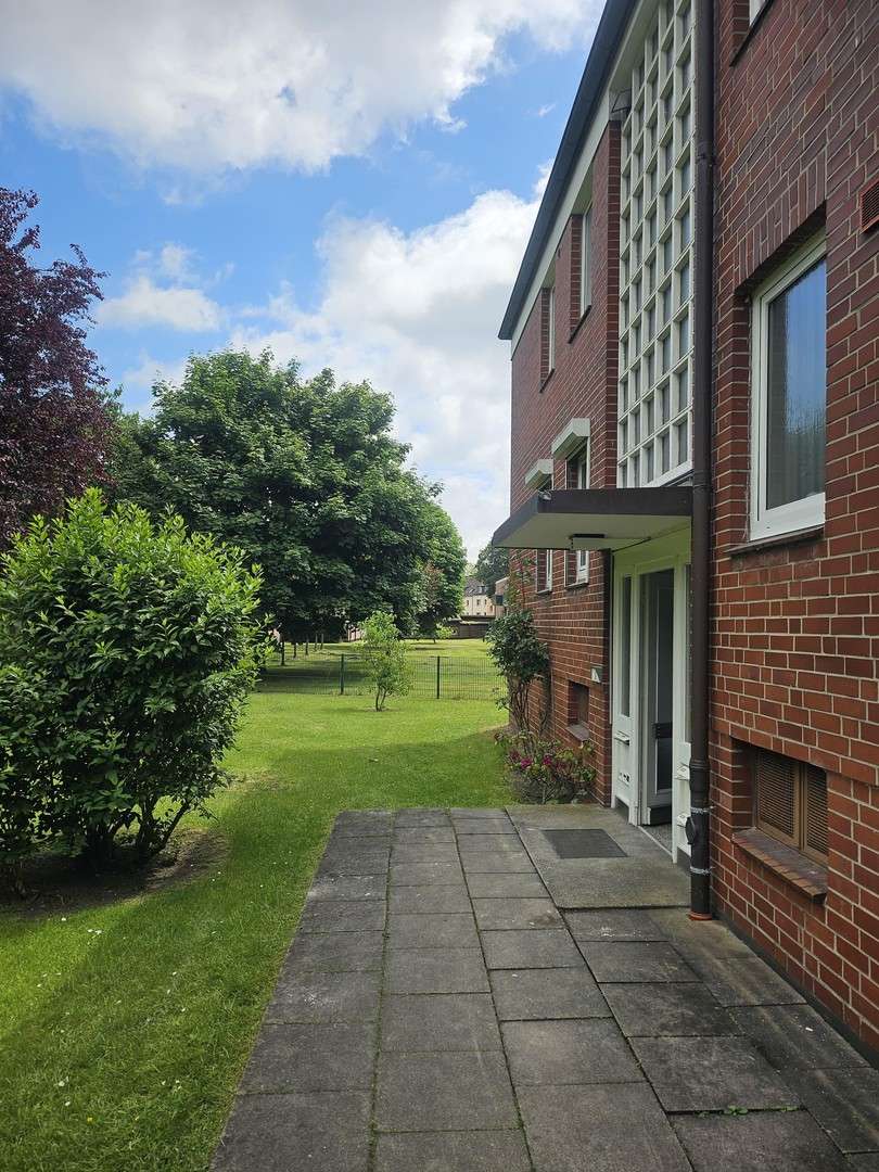 Thumbnail-Wohnung zum Kaufen in Schenefeld 219.000,00 € 62.32 m²