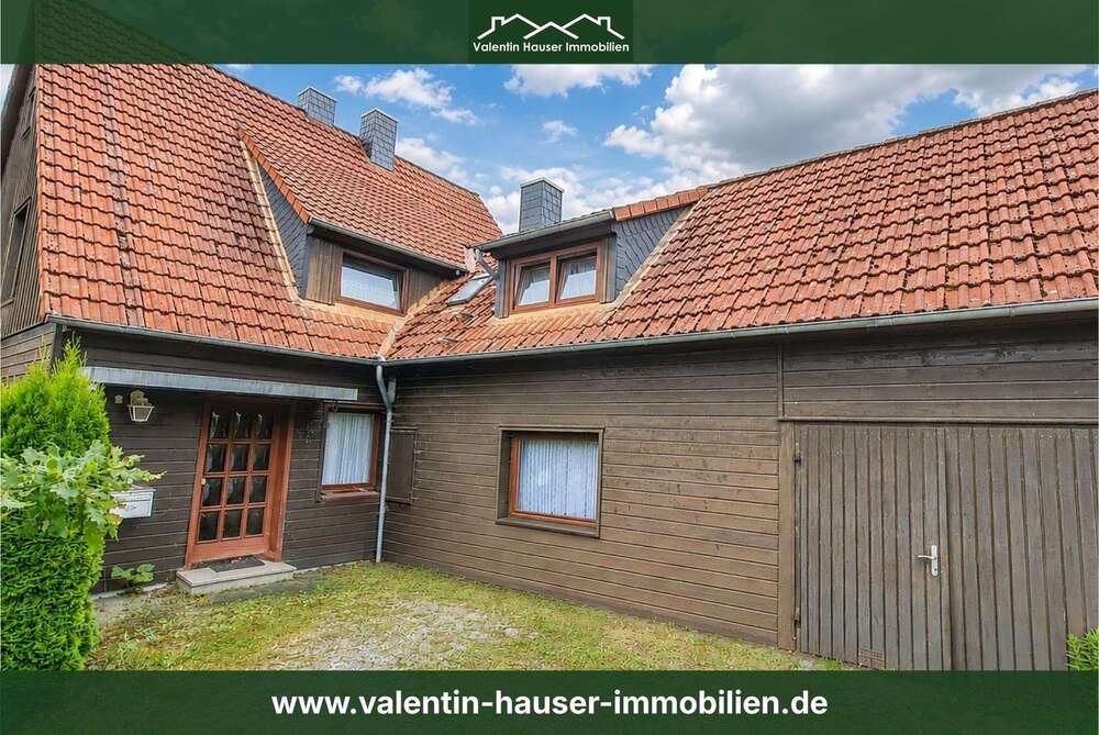Thumbnail-Haus zum Kaufen in Langelsheim Wolfshagen im Harz 125.000,00 € 162 m²