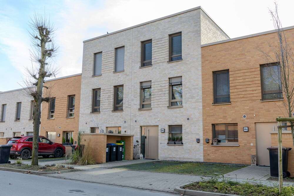 Thumbnail-Haus zum Kaufen in Emmerich am Rhein 399.000,00 € 139 m²