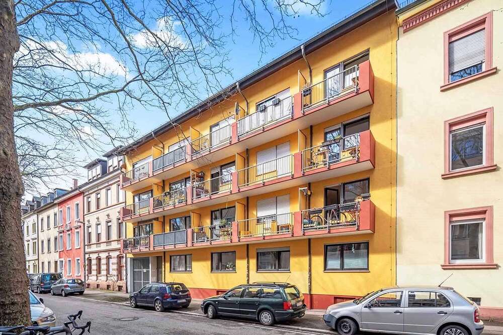 Thumbnail-Wohnung zum Kaufen in Freiburg 176.000,00 € 33 m²
