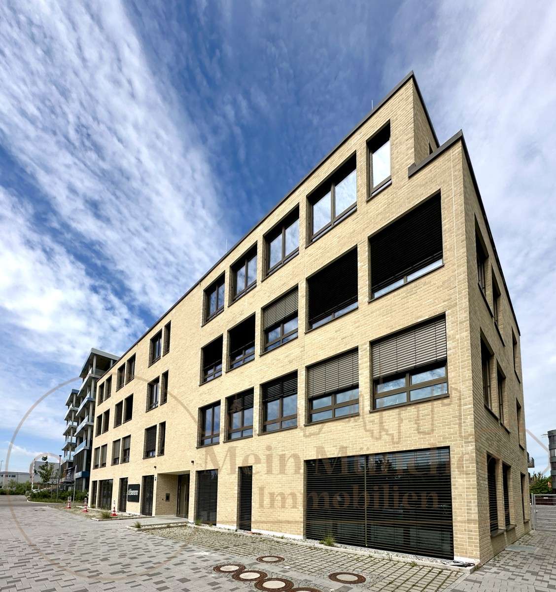 Thumbnail-Büro in Unterschleißheim 1.358,50 € 90.33 m²