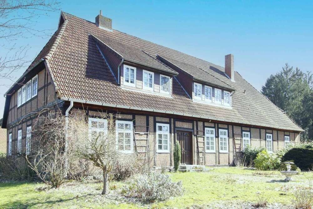 Thumbnail-Haus zum Kaufen in Bad Fallingbostel 448.000,00 € 350 m²