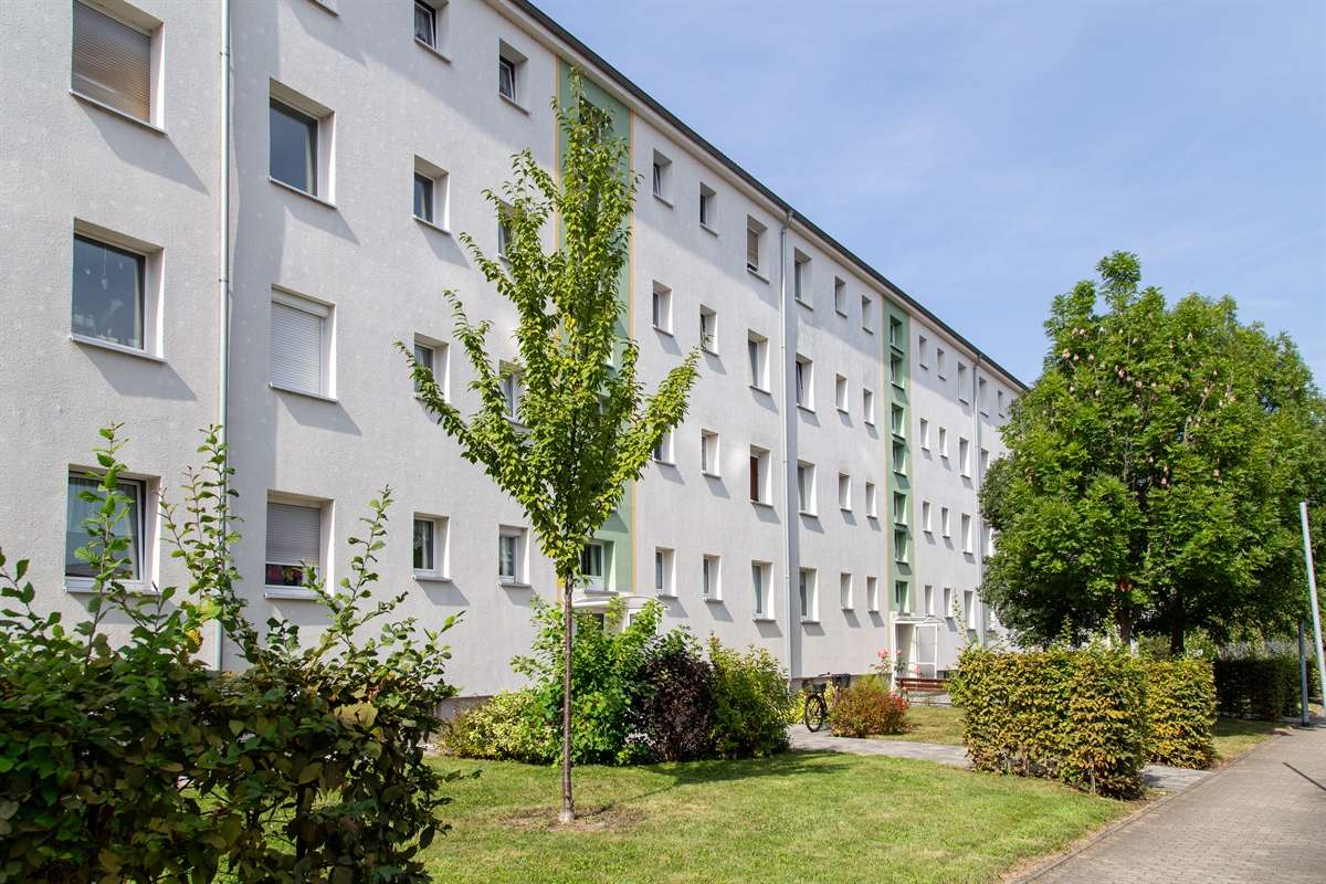 Thumbnail-Wohnung zum Mieten in Groitzsch 380,00 € 60.2 m²