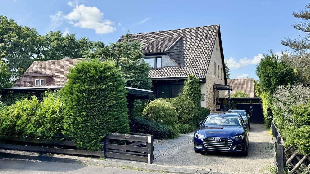 Thumbnail-Haus zum Kaufen in Gifhorn 359.000,00 € 200 m²