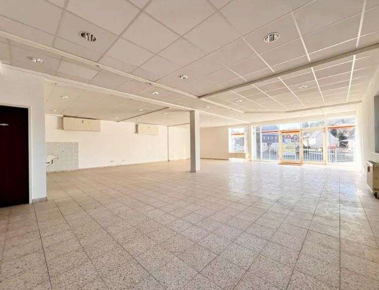 Thumbnail-Einzelhandel in Jahnsdorf Erzgeb. 225,00 € 150 m²