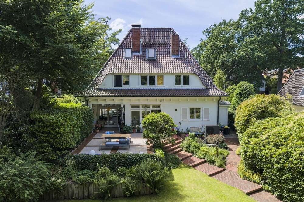 Thumbnail-Haus zum Kaufen in Hamburg Blankenese 1.790.000,00 € 143.72 m²