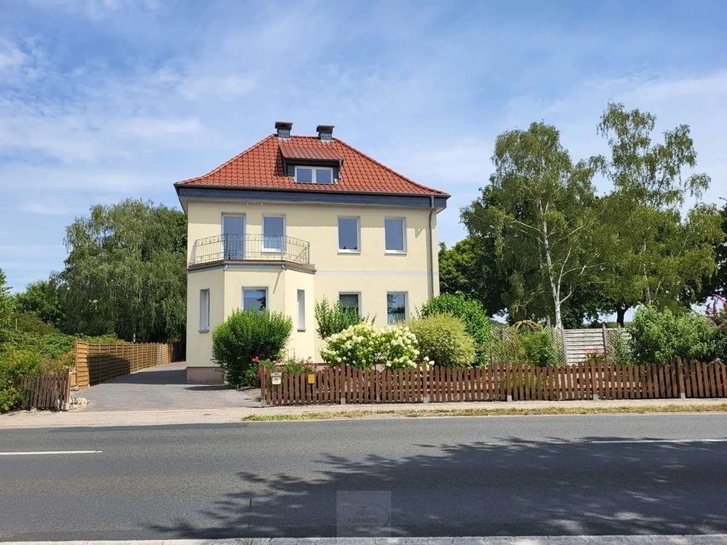 Thumbnail-Haus zum Kaufen in Wunstorf 599.000,00 € 188 m²