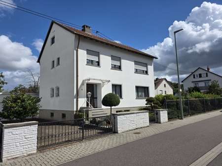 Thumbnail-Haus zum Kaufen in Wallerfangen 438.000,00 € 149 m²