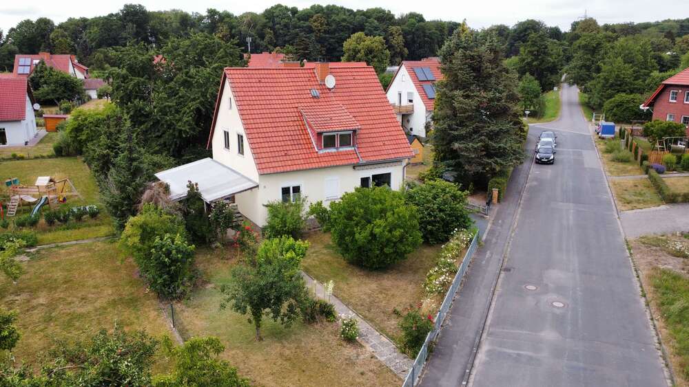 Thumbnail-Haus zum Kaufen in Bovenden Lenglern 365.000,00 € 129.8 m²