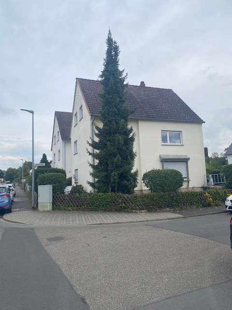 Thumbnail-Haus zum Kaufen in Langen 750.000,00 € 190 m²