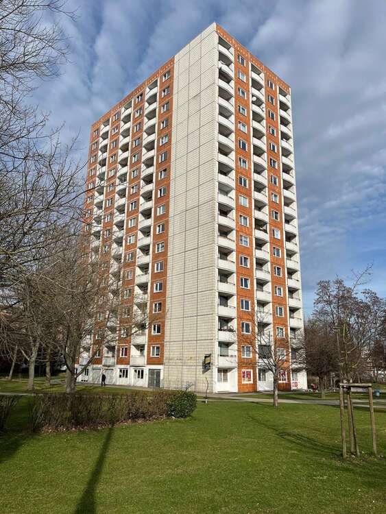 Thumbnail-Wohnung zum Mieten in Dresden 260,00 € 26.43 m²