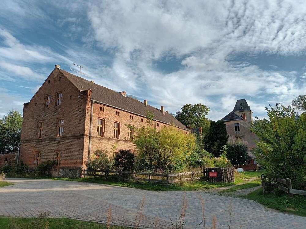 Thumbnail-Wohnung zum Mieten in Ragow-Merz, Ragow 1.300,00 € 130 m²