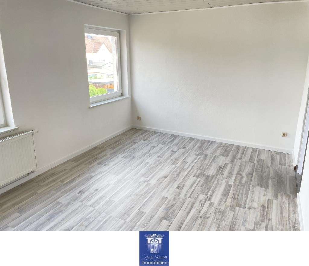 Thumbnail-Wohnung zum Mieten in Zeithain 250,00 € 47.88 m²