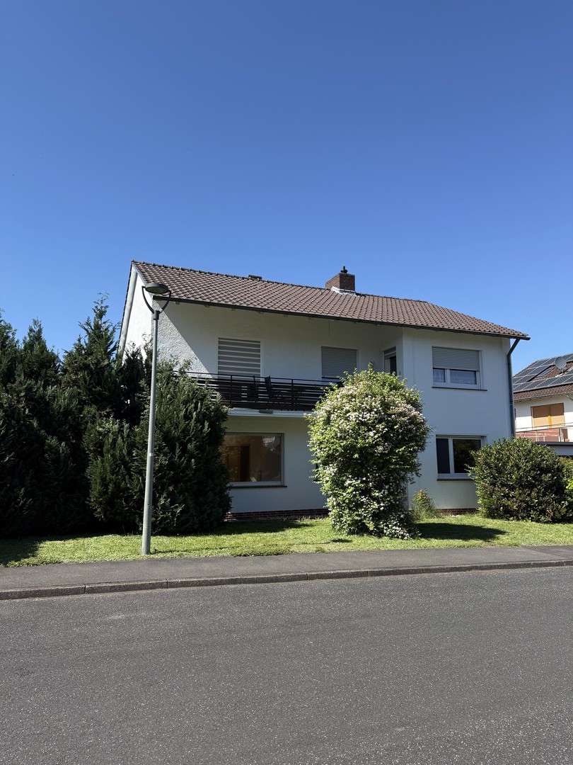 Thumbnail-Haus zum Kaufen in Eschwege 239.000,00 € 156 m²