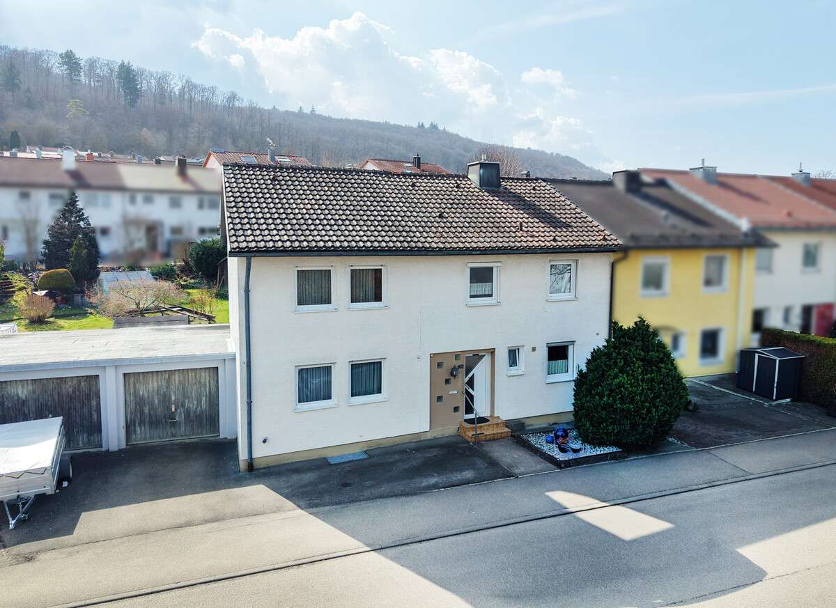 Thumbnail-Haus zum Kaufen in Aalen 349.000,00 € 141 m²