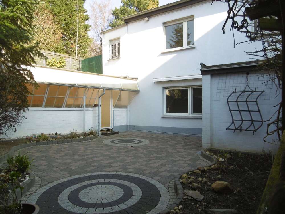 Thumbnail-Haus zum Mieten in Mönchengladbach 900,00 € 85 m²