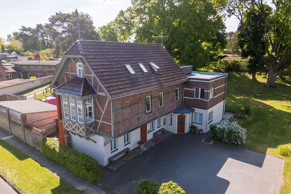 Thumbnail-Haus zum Kaufen in Kloster Lehnin 649.000,00 € 290.51 m²