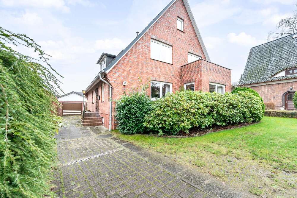 Thumbnail-Haus zum Kaufen in Wentorf bei Hamburg 585.000,00 € 200 m²