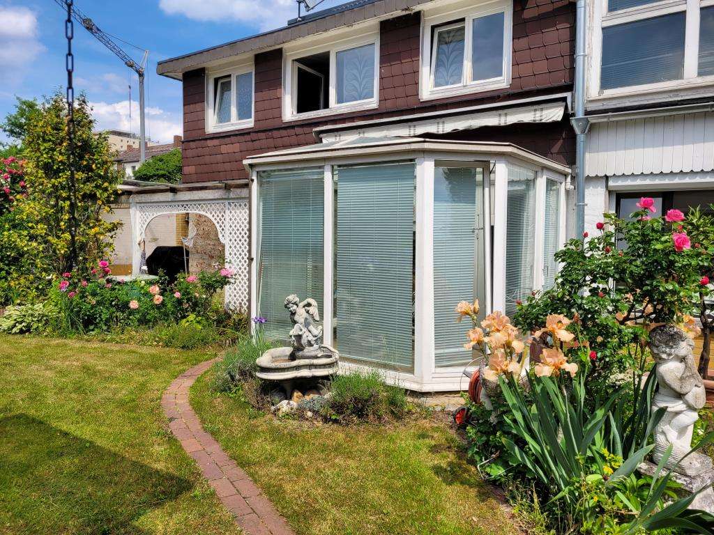 Thumbnail-Haus zum Kaufen in Neu-Isenburg 475.000,00 € 133.15 m²