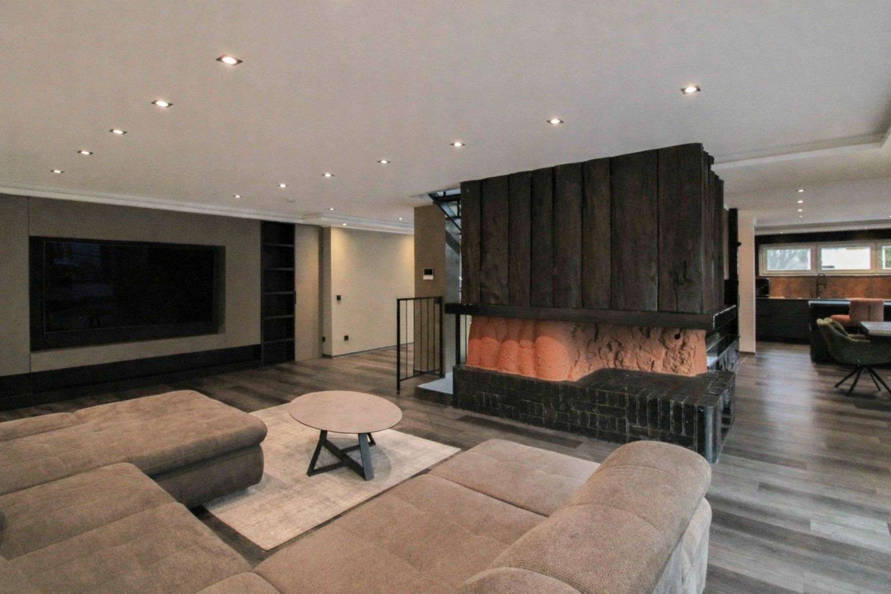 Thumbnail-Haus zum Kaufen in Hamm 1.100.000,00 € 358.01 m²