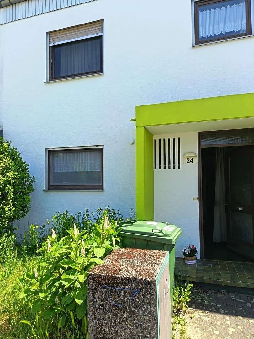 Thumbnail-Haus zum Kaufen in Linkenheim-Hochstetten 392.000,00 € 164.55 m²
