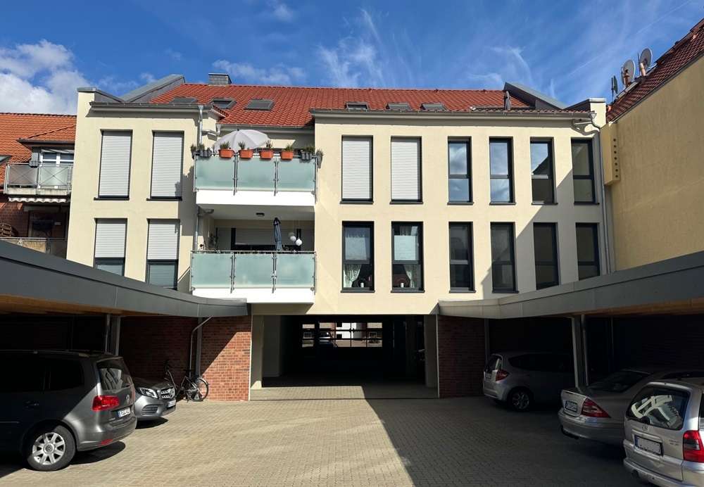 Thumbnail-Wohnung zum Mieten in Peine 977,00 € 93 m²