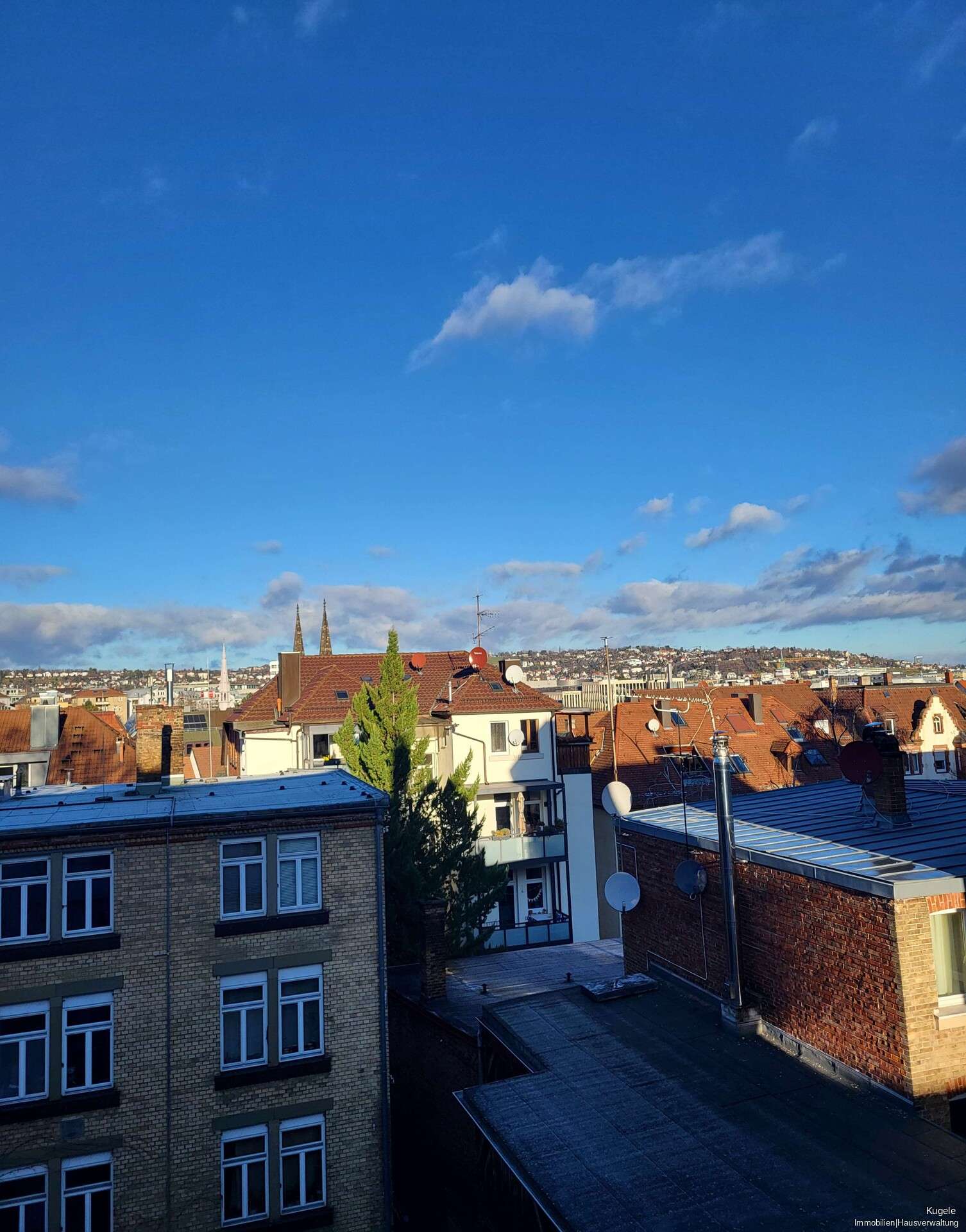 Thumbnail-Wohnung zum Kaufen in Stuttgart 349.000,00 € 77.25 m²