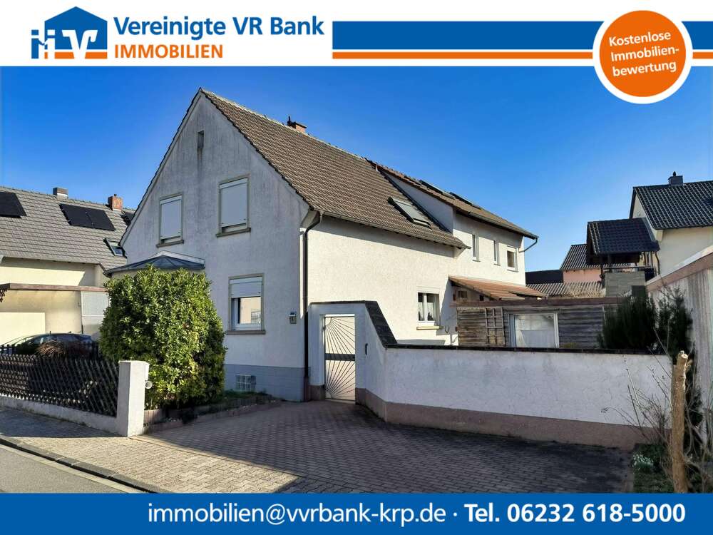 Thumbnail-Haus zum Kaufen in Bobenheim-Roxheim 379.000,00 € 242 m²