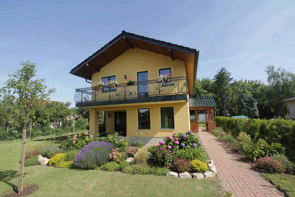 Thumbnail-Haus zum Kaufen in Salzatal 649.000,00 € 221.8 m²