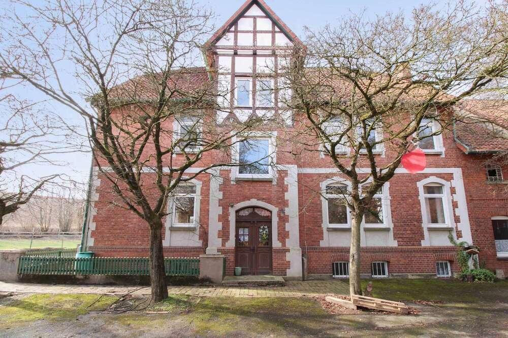 Thumbnail-Haus zum Kaufen in Bad Nenndorf 399.000,00 € 420 m²