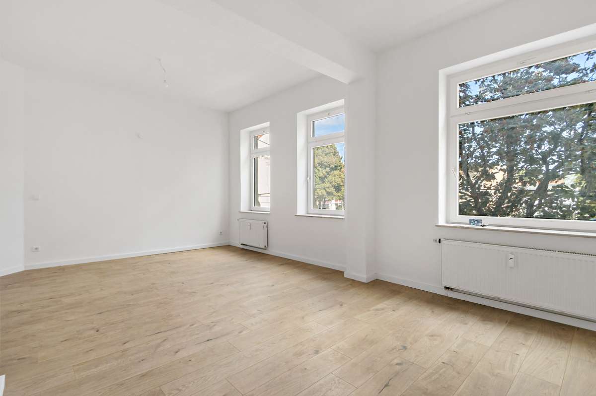 Thumbnail-Wohnung zum Mieten in Halle 750,00 € 90 m²