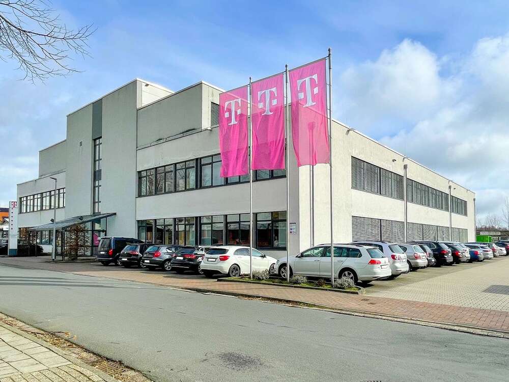 Thumbnail-Büro in Westerstede 4.687,00 € 430 m²