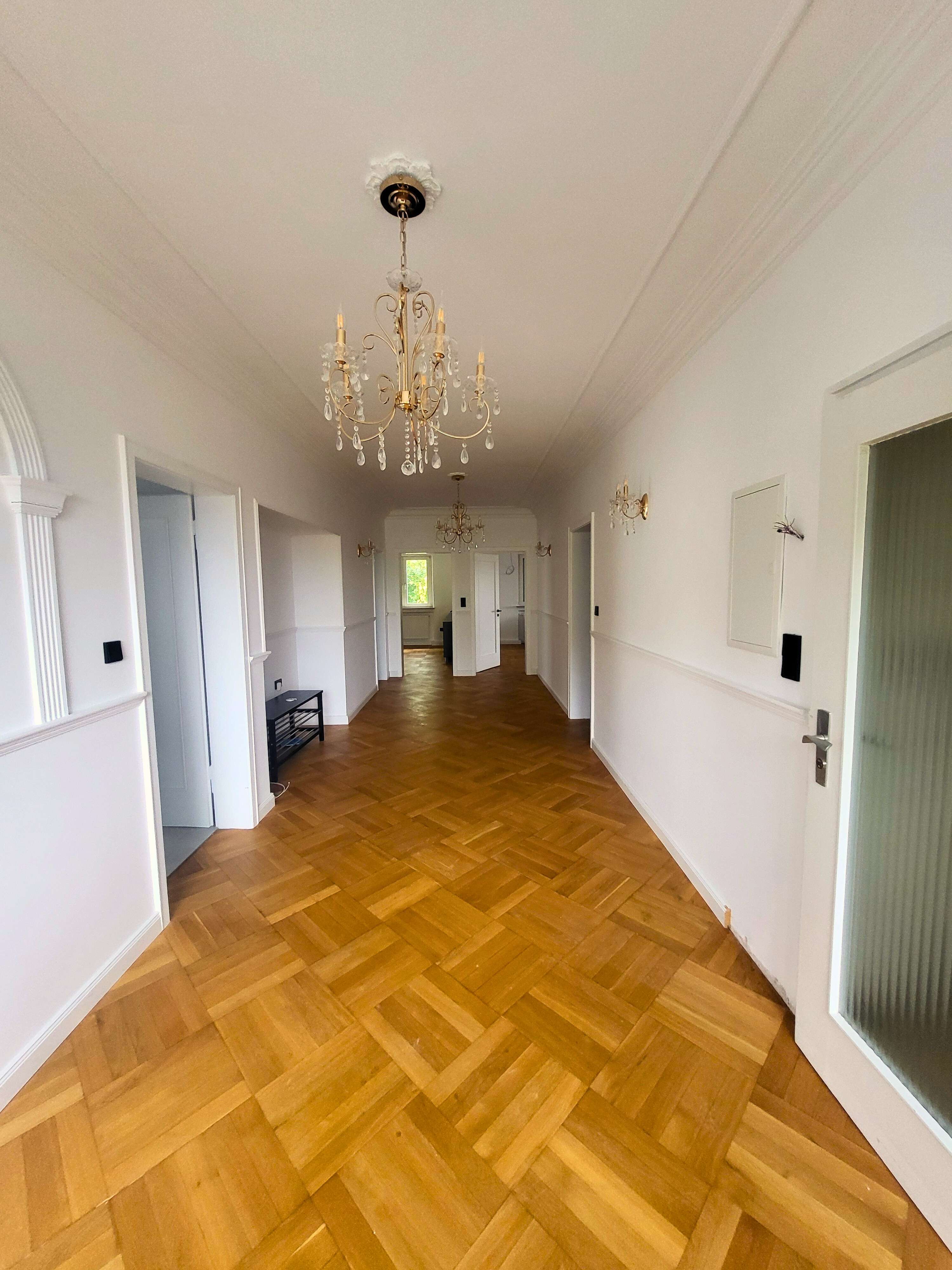 Thumbnail-Haus zum Kaufen in Oberboihingen 850.000,00 € 323 m²