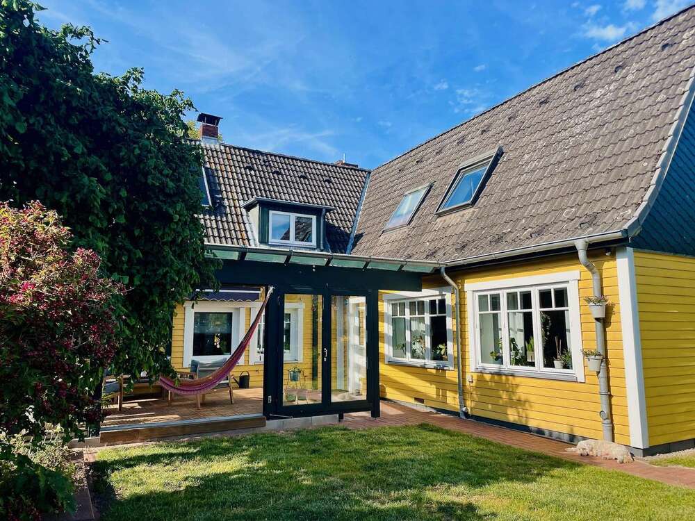 Thumbnail-Haus zum Kaufen in Hamburg 799.000,00 € 200 m²