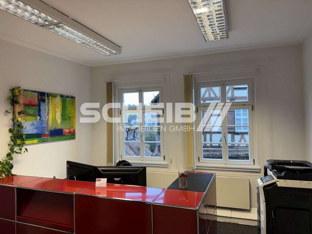 Thumbnail-Büro in Schwäbisch Hall 1.210,50 € 161.4 m²