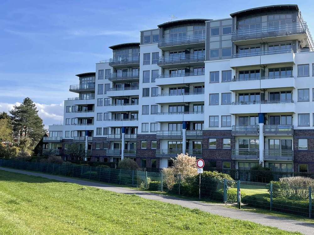 Thumbnail-Wohnung zum Kaufen in Cuxhaven 695.000,00 € 88 m²