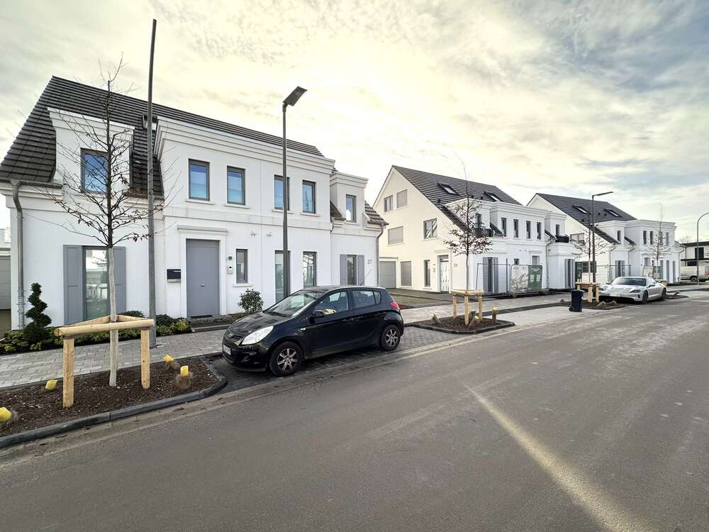 Thumbnail-Haus zum Mieten in Duisburg 3.550,00 € 172.17 m²