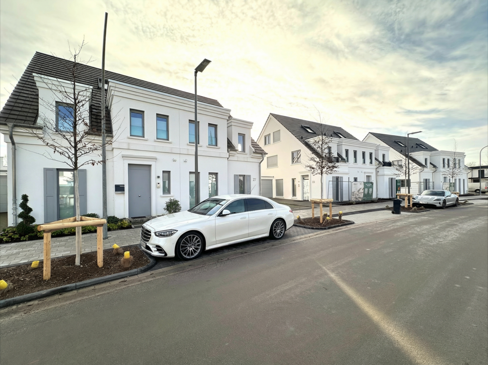 Thumbnail-Haus zum Mieten in Duisburg 3.550,00 € 172.17 m²