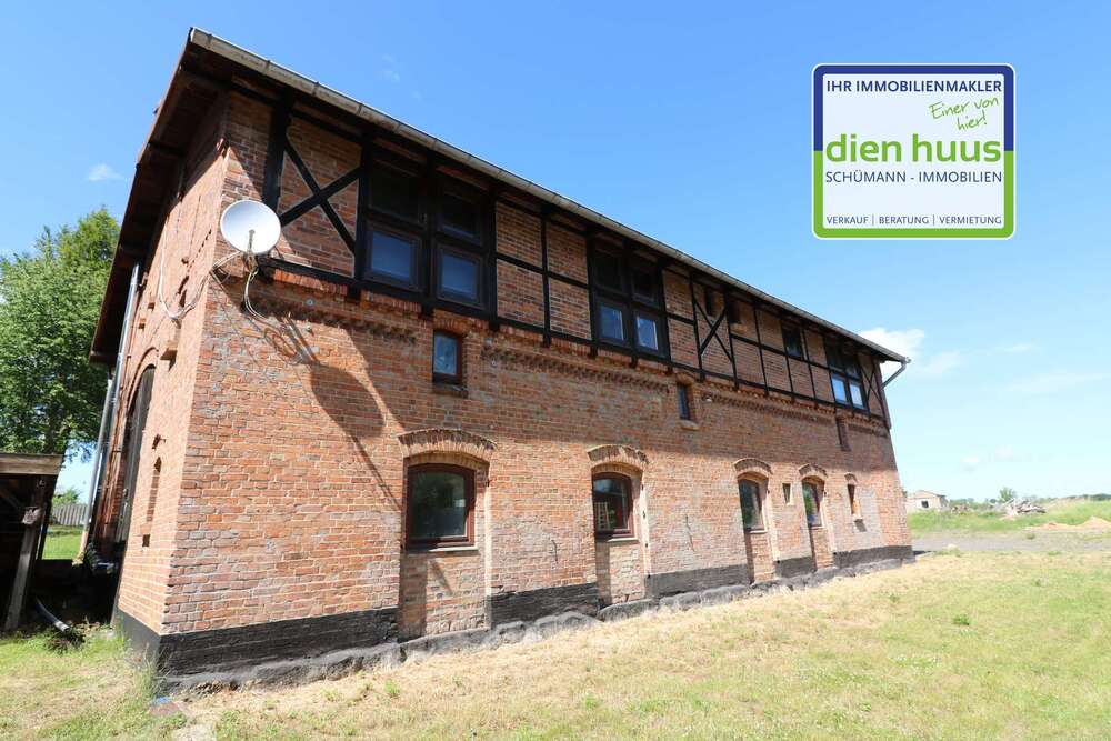 Thumbnail-Haus zum Kaufen in Hohenfelde 460.000,00 € 263 m²