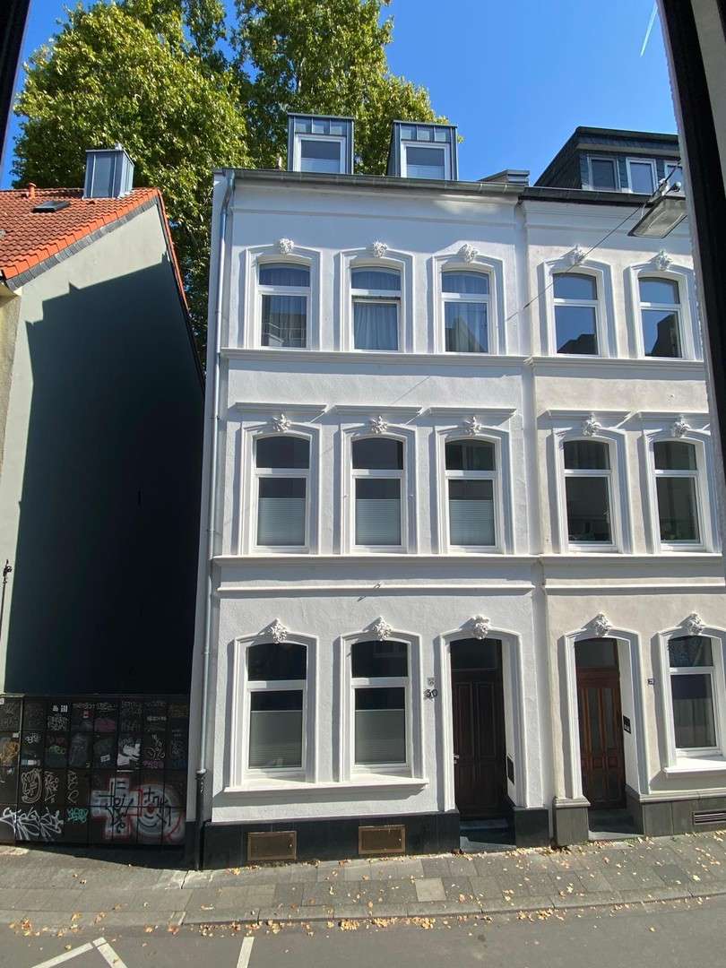 Thumbnail-Haus zum Kaufen in Köln 1.500.000,00 € 175.01 m²