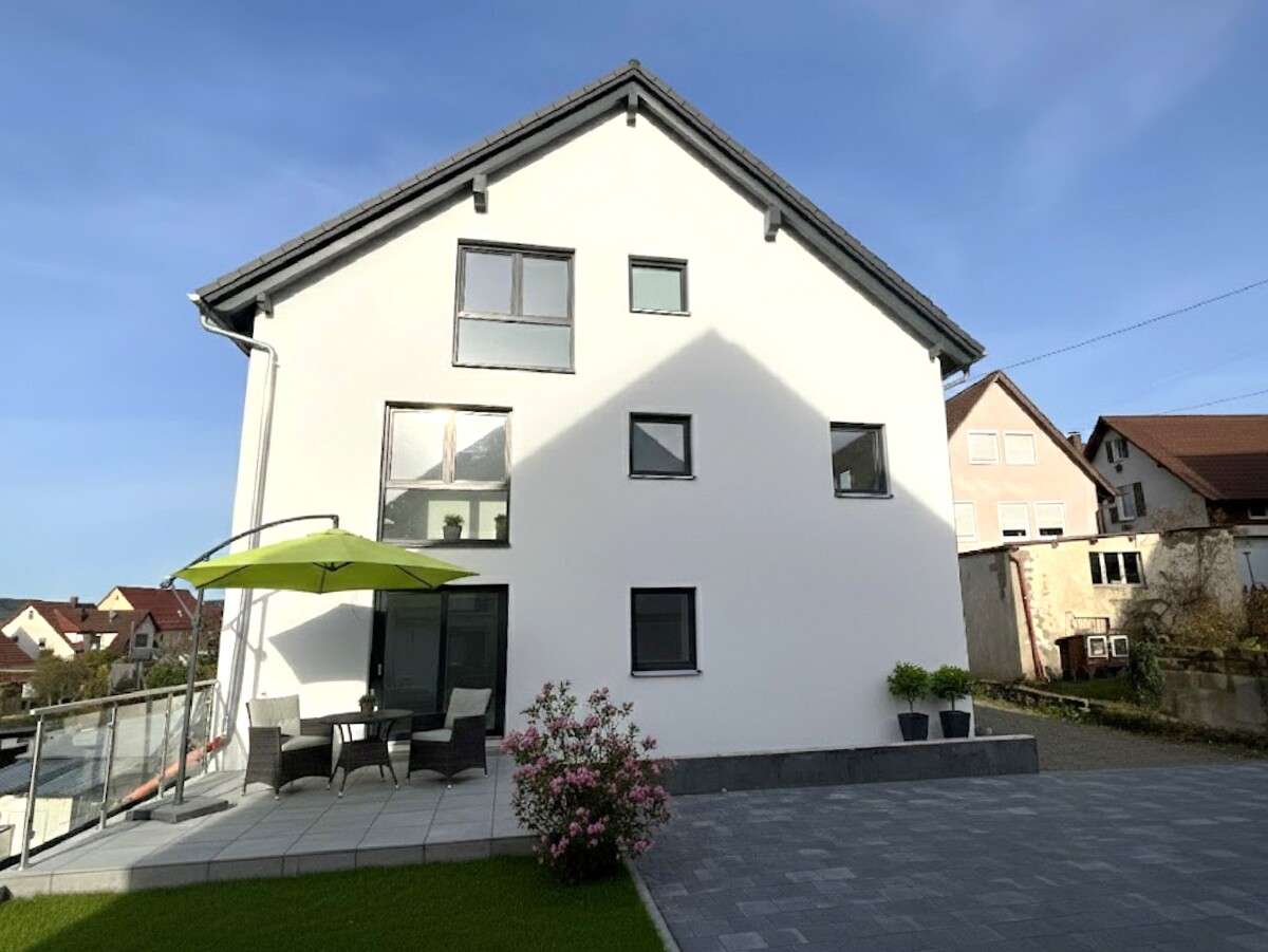 Thumbnail-Haus zum Kaufen in Nagold Emmingen 629.000,00 € 201.45 m²