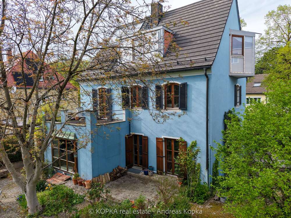 Thumbnail-Haus zum Kaufen in München 1.950.000,00 € 220 m²
