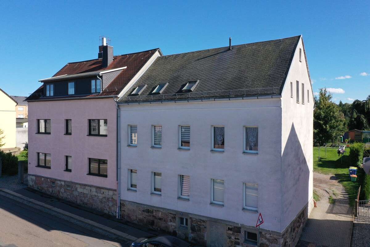 Thumbnail-Haus zum Kaufen in Limbach-Oberfrohna 190.000,00 € 216 m²