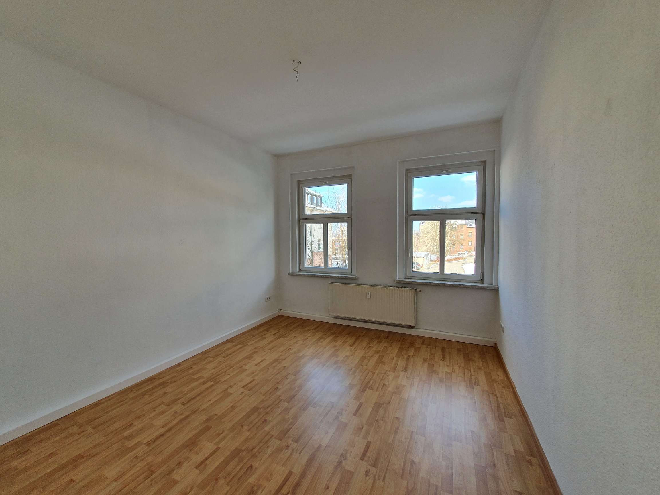 Thumbnail-Wohnung zum Mieten in Falkenstein 350,00 € 63.88 m²