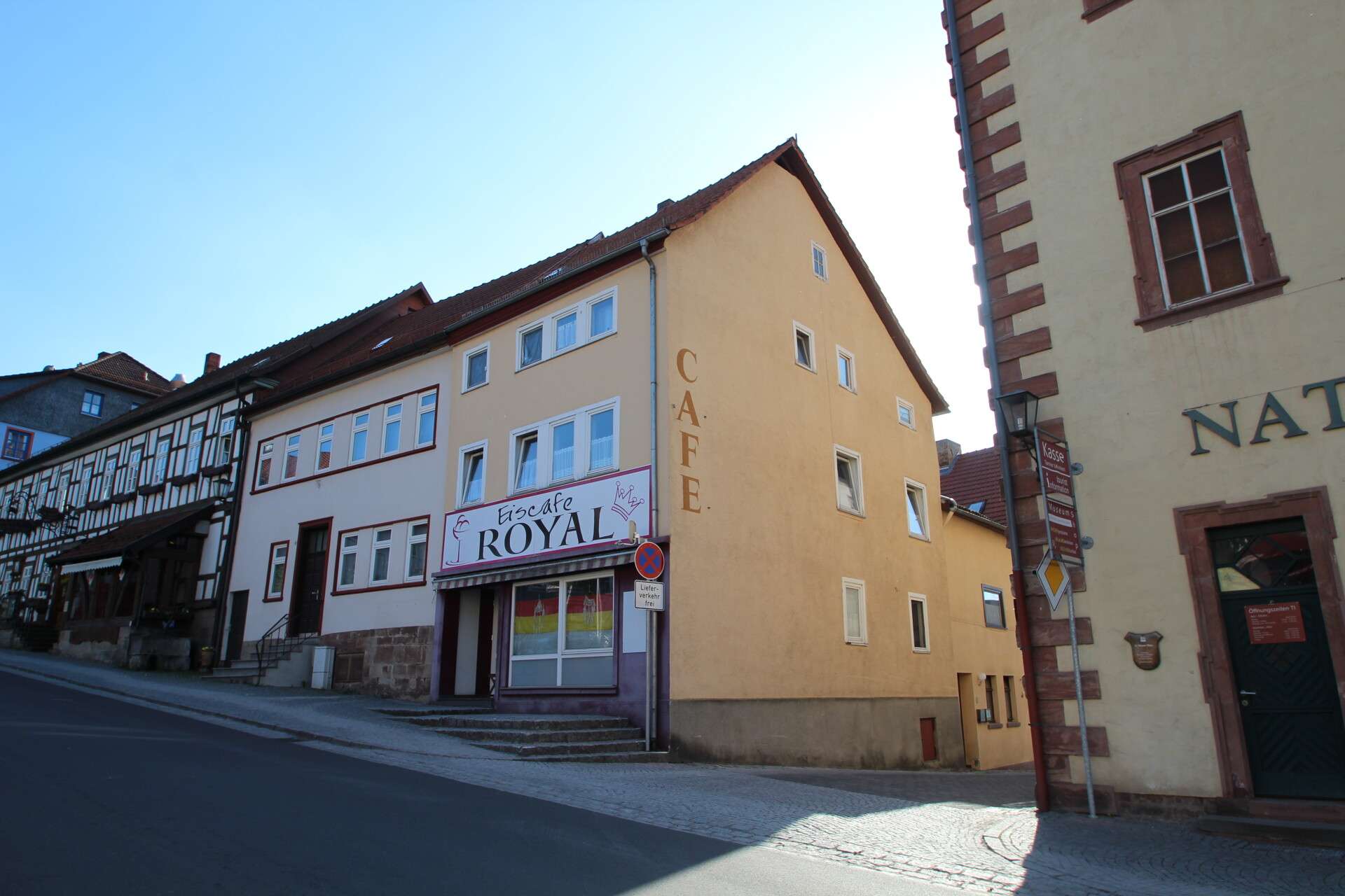 Thumbnail-Haus zum Kaufen in Tann 190.000,00 € 192 m²