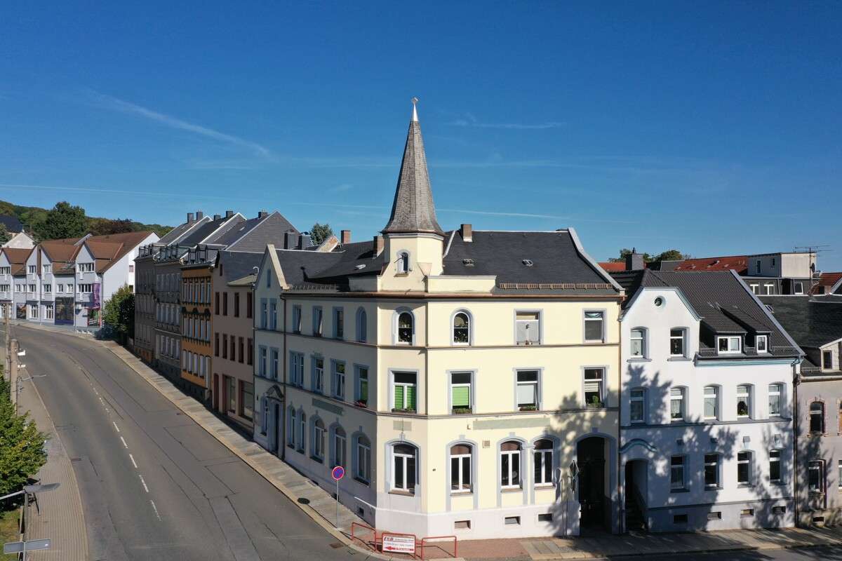 Thumbnail-Haus zum Kaufen in Hohenstein-Ernstthal 370.000,00 € 369 m²